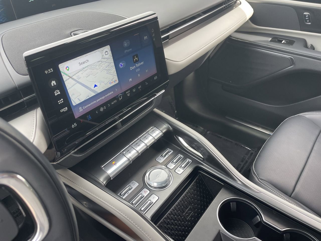 Certified 2024 Lincoln Nautilus Premier image 25