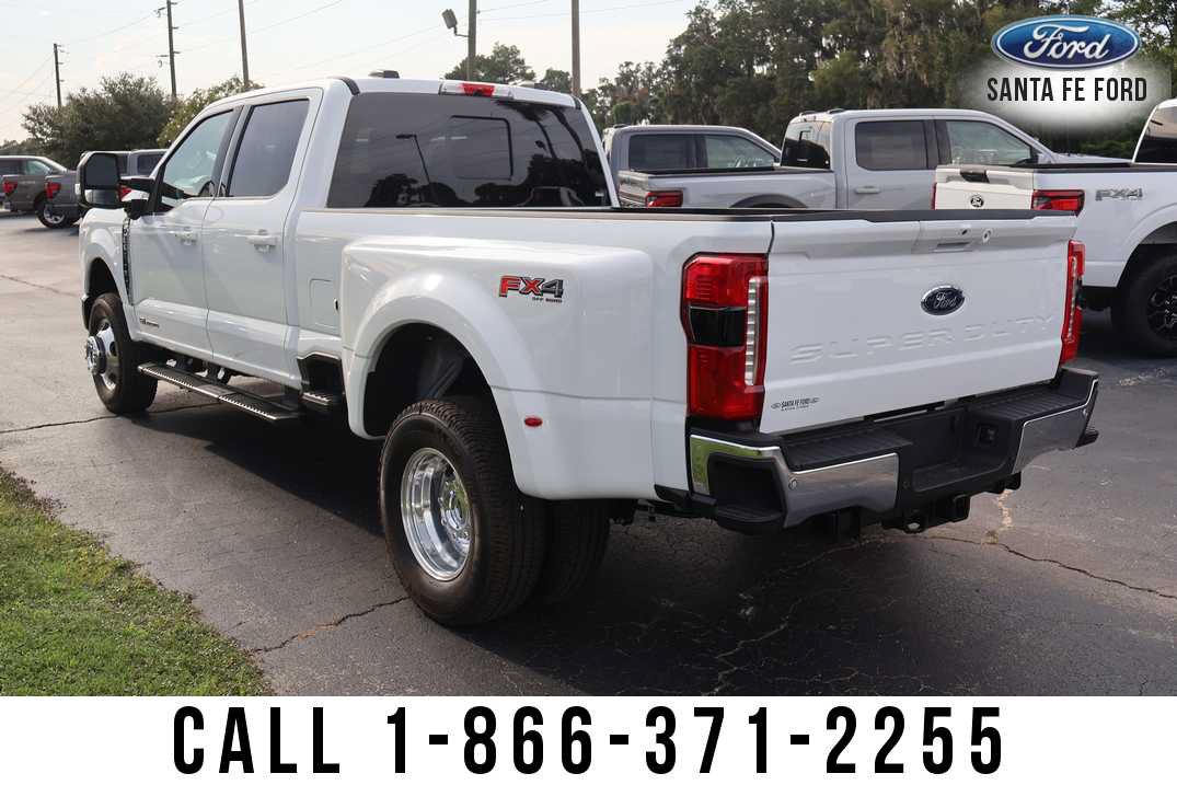 New 2026 Ford F350 XLT w/ XLT Premium Package AWD/4WD image 3