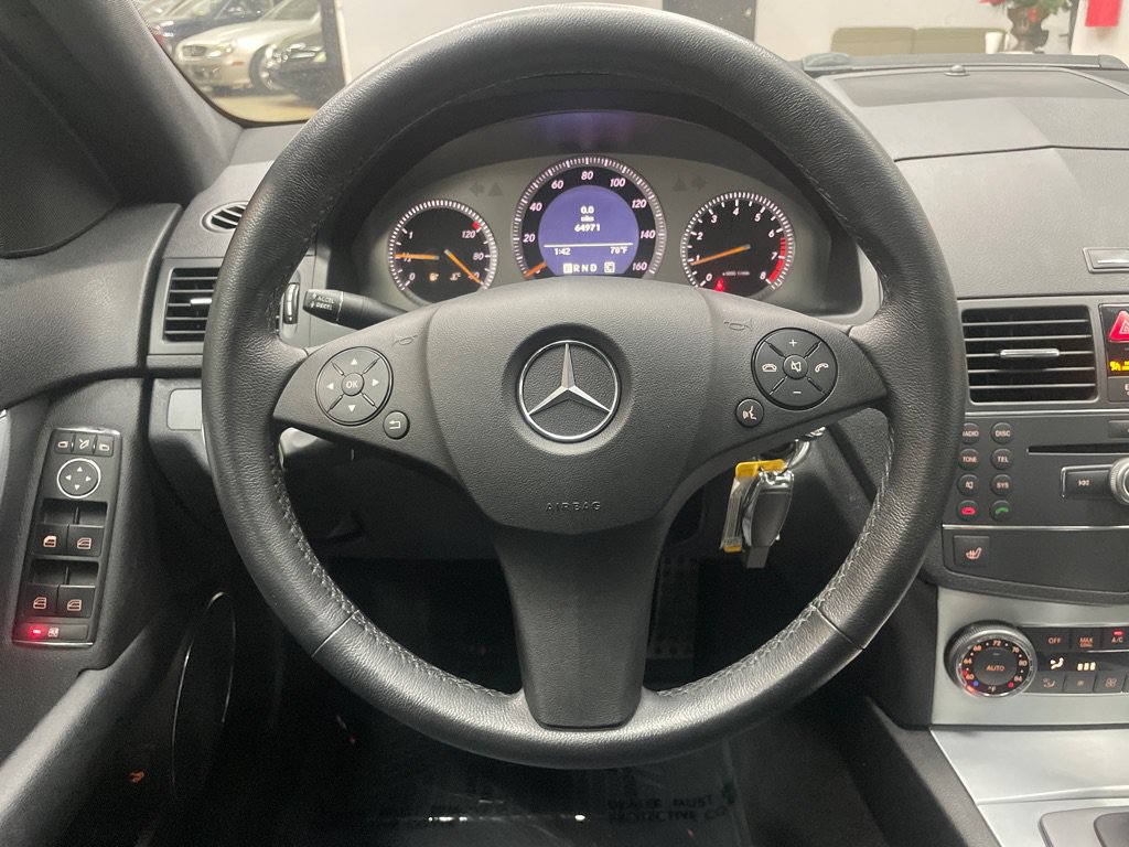 Used 2008 Mercedes-Benz C 300 Sedan image 17