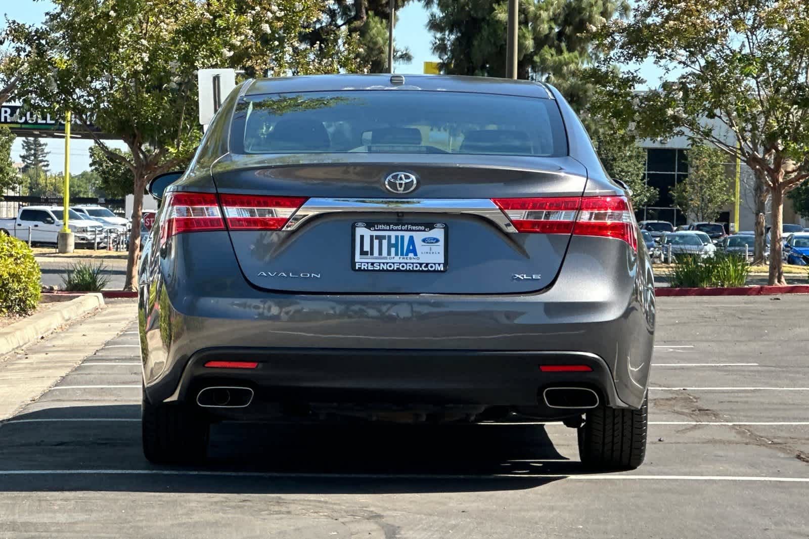Used 2014 Toyota Avalon XLE Touring FWD image 7