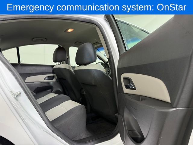 Used 2016 Chevrolet Cruze LS image 18