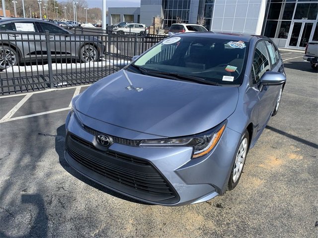 Used 2025 Toyota Corolla LE