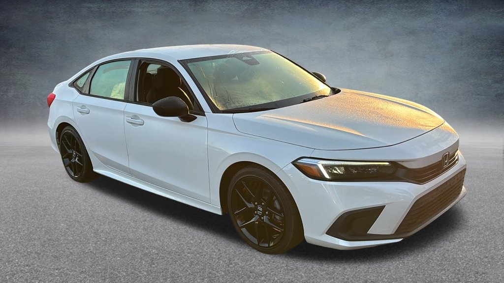 Used 2024 Honda Civic Sport image 2