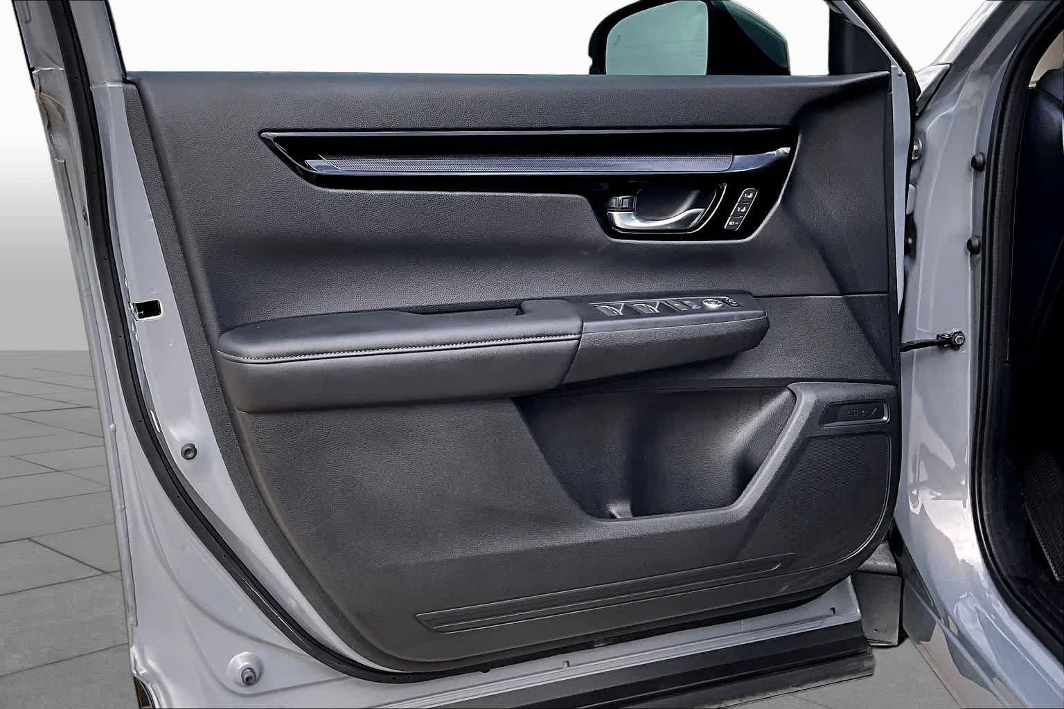 Used 2025 Honda CR-V EX-L image 22