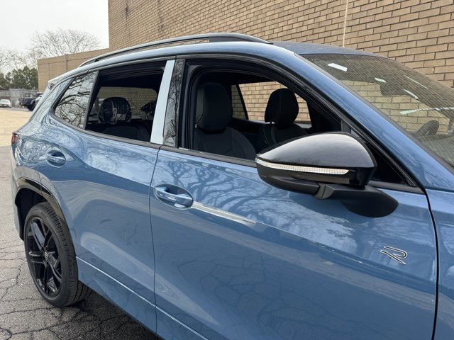 New 2026 Volkswagen Tiguan SE R-Line image 5