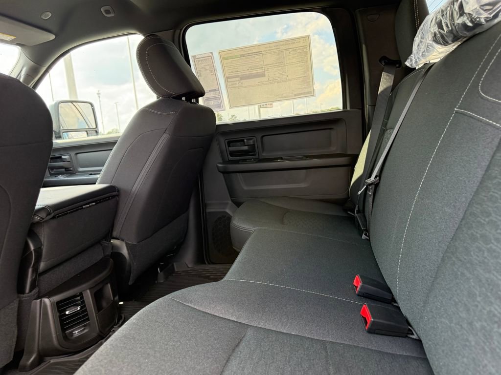New 2026 RAM 2500 Warlock AWD/4WD image 26