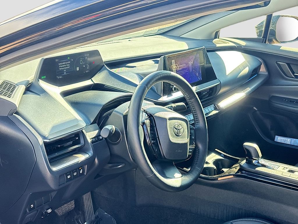 Used 2024 Toyota Prius XLE image 9