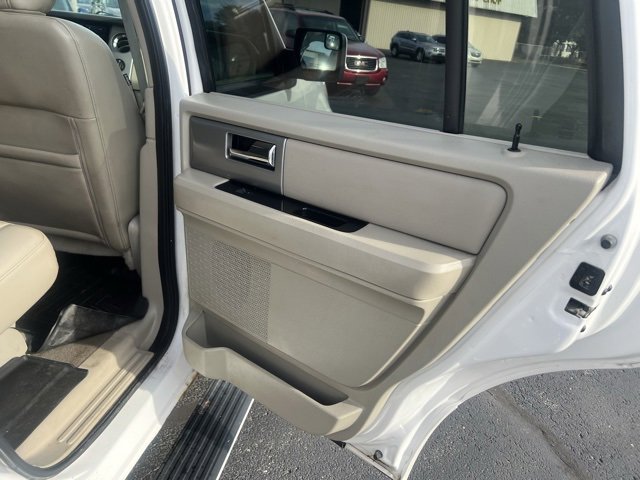 Used 2012 Ford Expedition Limited image 35