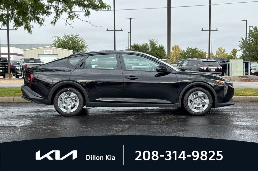 New 2026 Kia K4 FWD image 3
