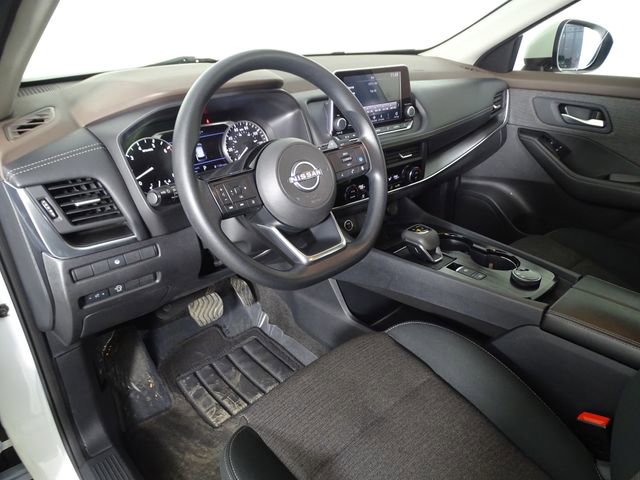 Used 2023 Nissan Rogue SV AWD/4WD image 22