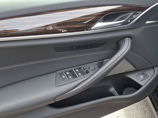 Used 2023 BMW 540i xDrive w/ Premium Package AWD/4WD image 12