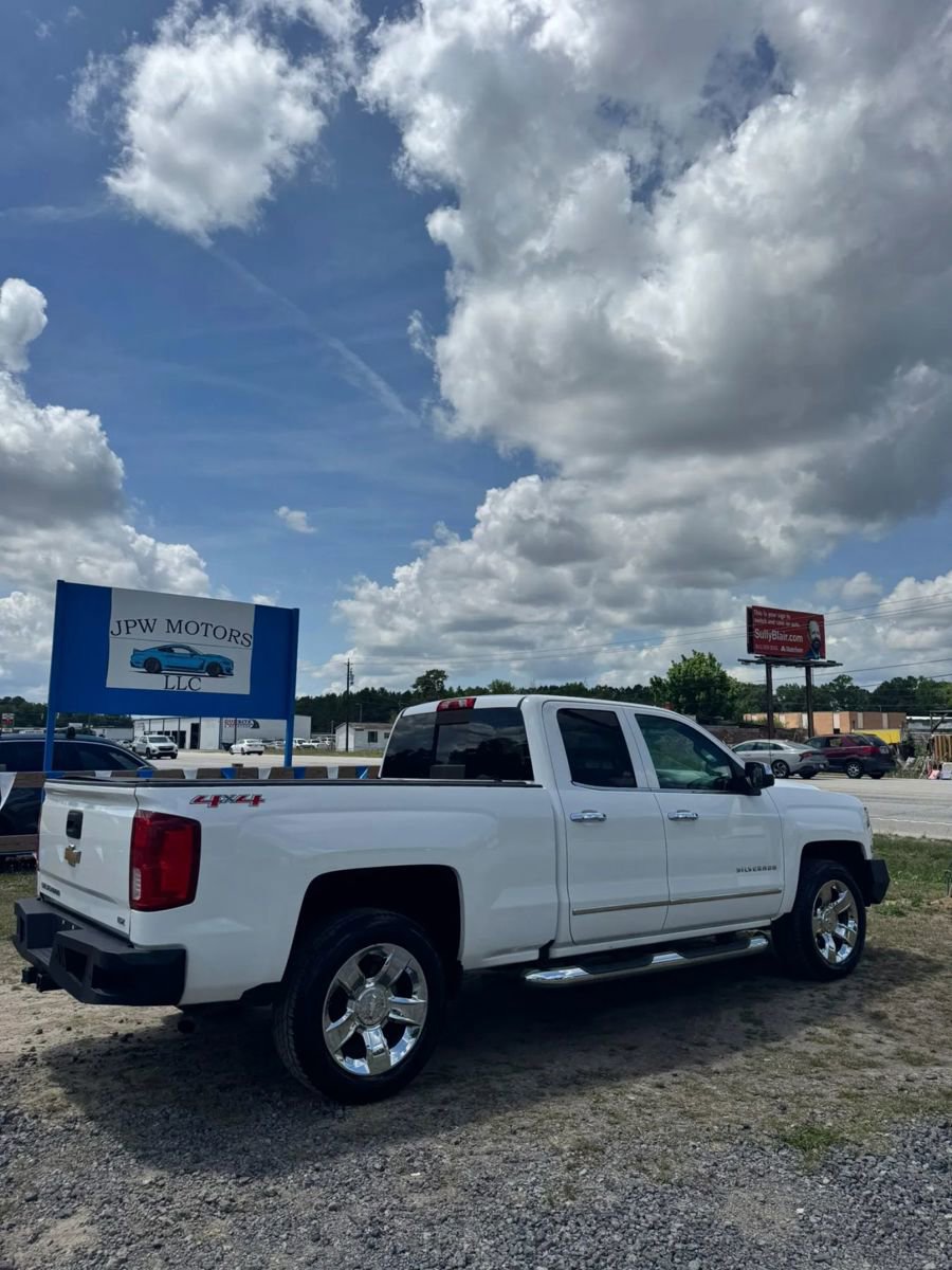 Used 2016 Chevrolet Silverado 1500 LTZ w/ Sport Package AWD/4WD image 10