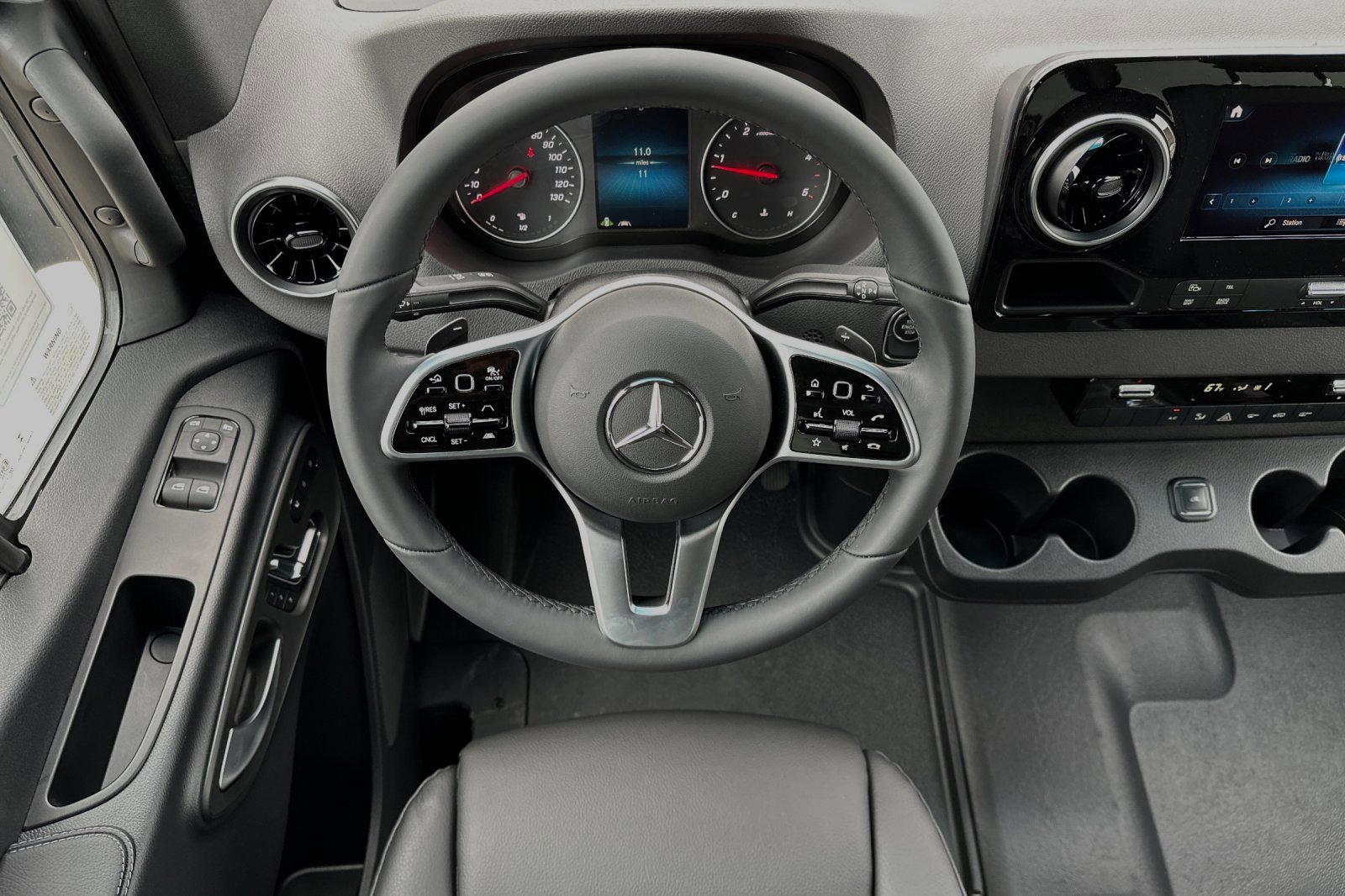 New 2024 Mercedes-Benz Sprinter 3500 image 13