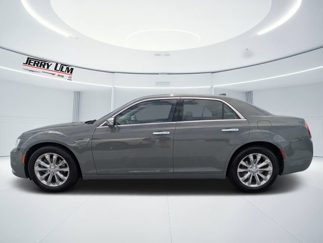 Used 2019 Chrysler 300 Limited w/ Safetytec Plus Group AWD/4WD image 6