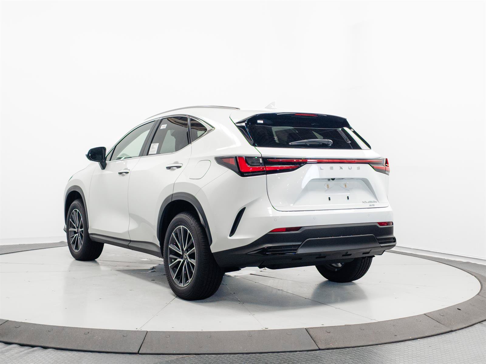 New 2026 Lexus NX 450h+ AWD w/ Accessory Package (2T) image 9