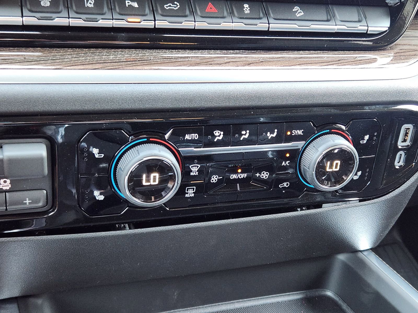 New 2026 Chevrolet Silverado 2500 LT w/ Trail Boss Package image 20