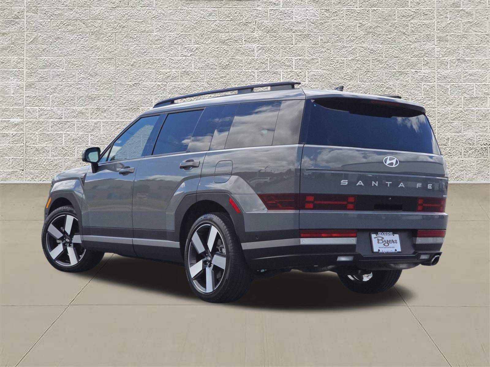 Used 2024 Hyundai Santa Fe Limited AWD/4WD image 5
