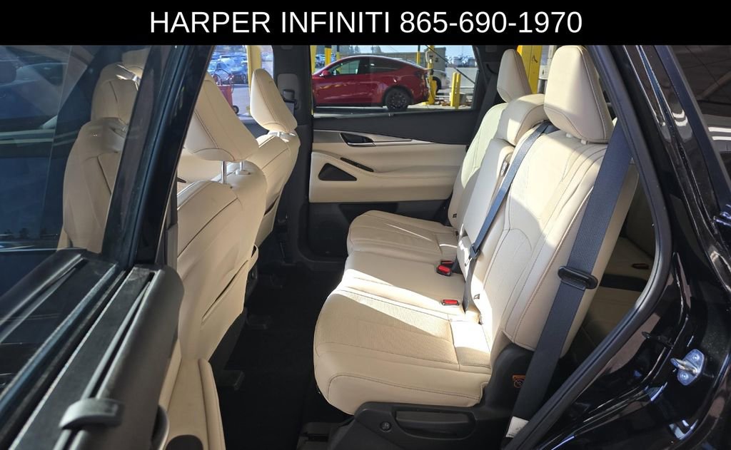 Used 2023 INFINITI QX60 Luxe w/ Cargo Package image 8