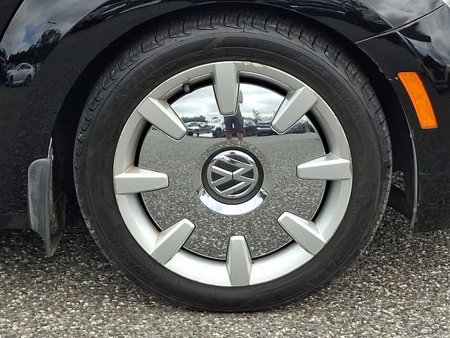 Used 2013 Volkswagen Beetle 2.5 FWD image 26