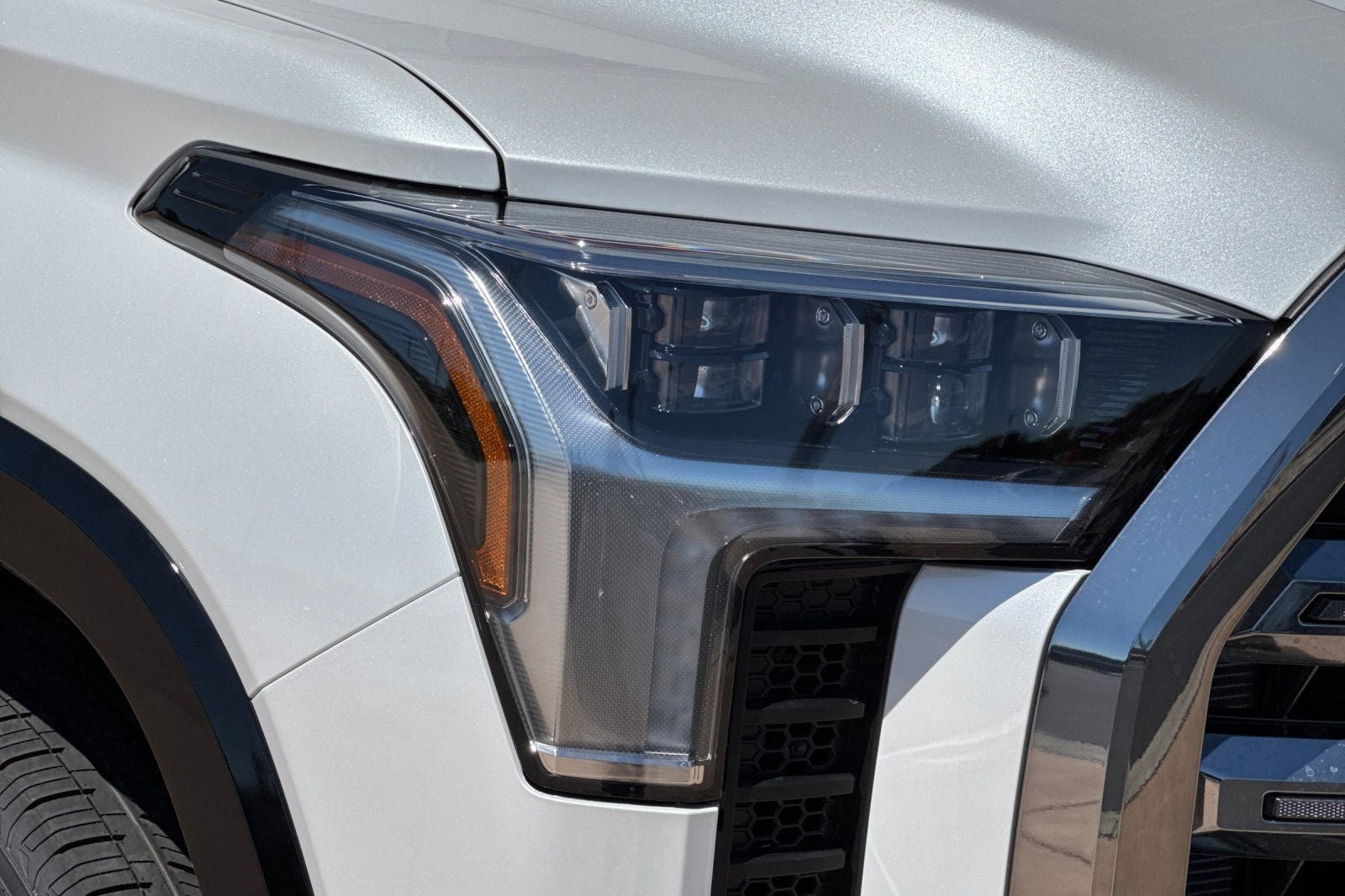 New 2026 Toyota Tundra Platinum AWD/4WD image 31