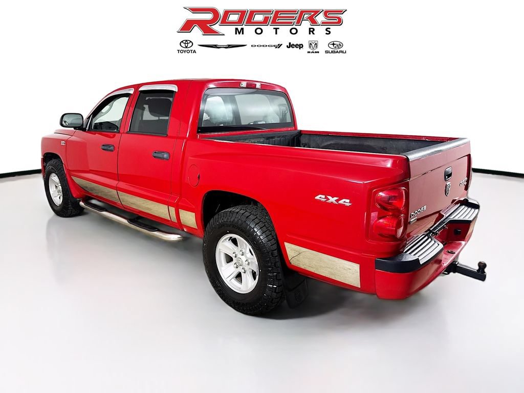 Used 2010 Dodge Dakota SXT w/ Trailer Tow Group AWD/4WD image 6