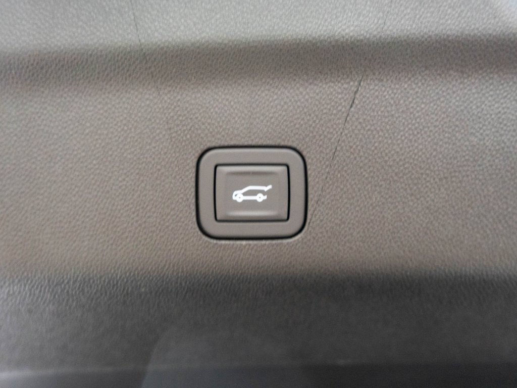New 2026 GMC Yukon XL AT4 Ultimate AWD/4WD image 35