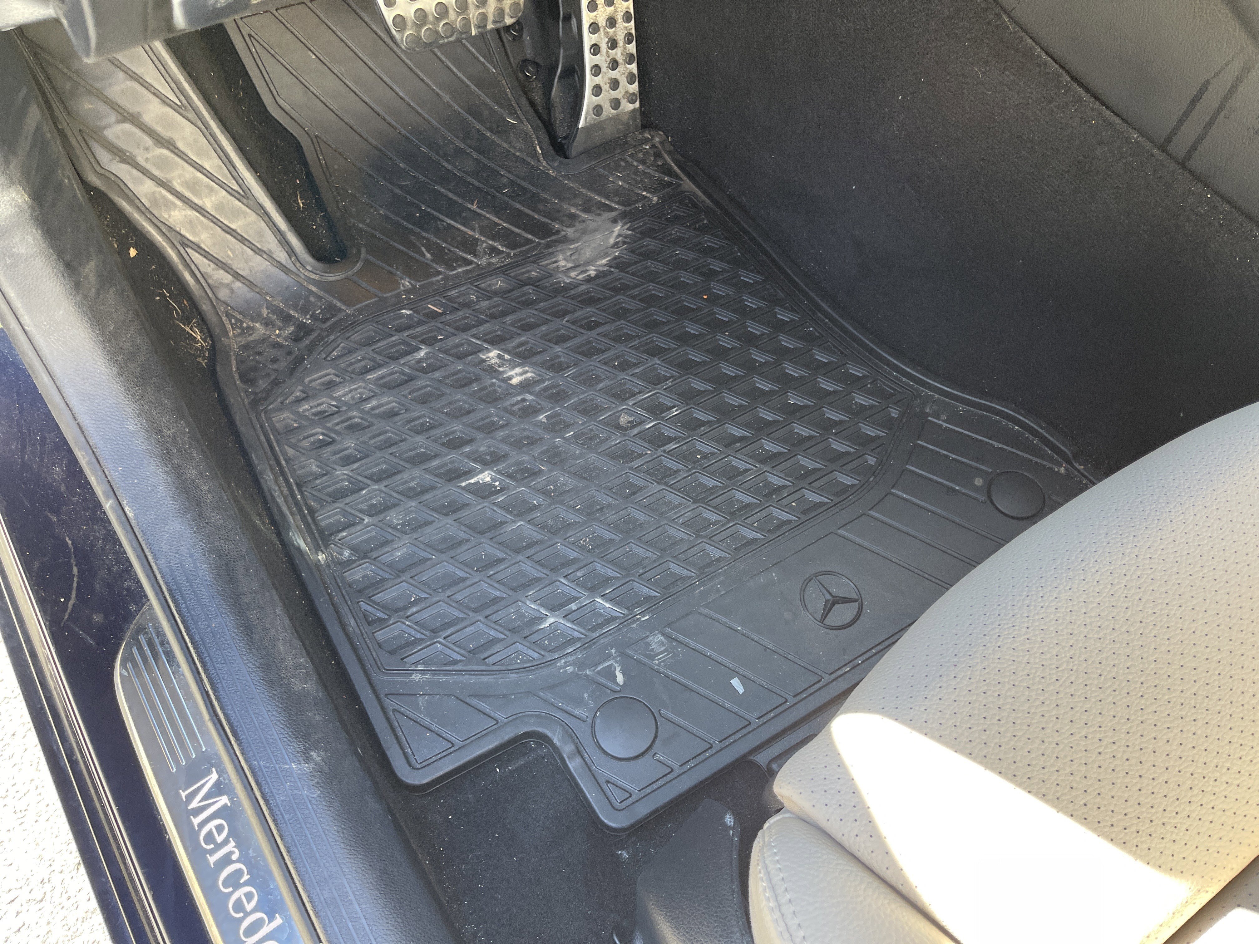 Certified 2020 Mercedes-Benz C 300 4MATIC Sedan image 17