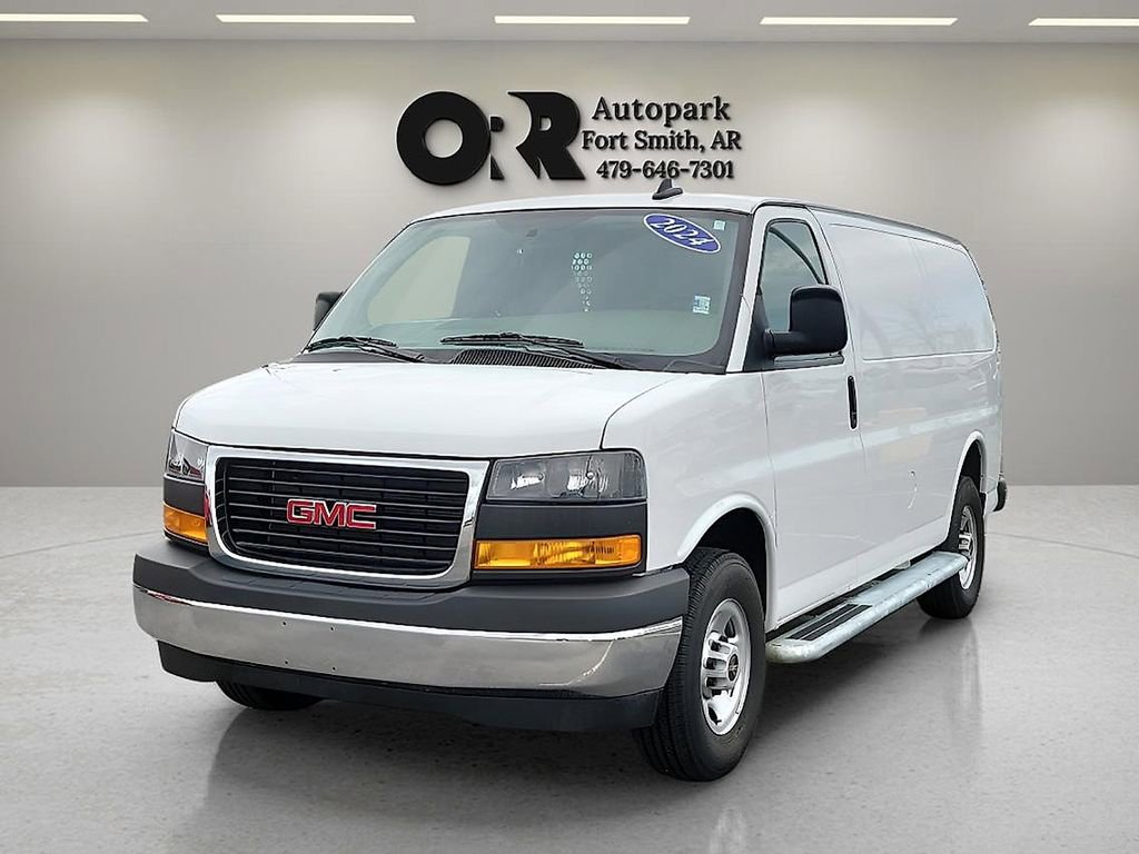 Used 2024 GMC Savana 2500 w/ Driver Convenience Package RWD image 2