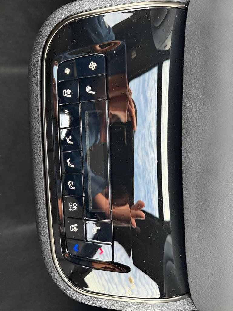 Used 2025 INFINITI QX80 Autograph image 19