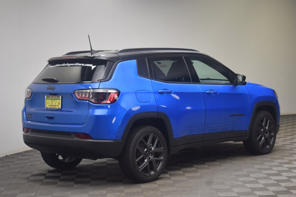 New 2026 Jeep Compass Limited AWD/4WD image 5