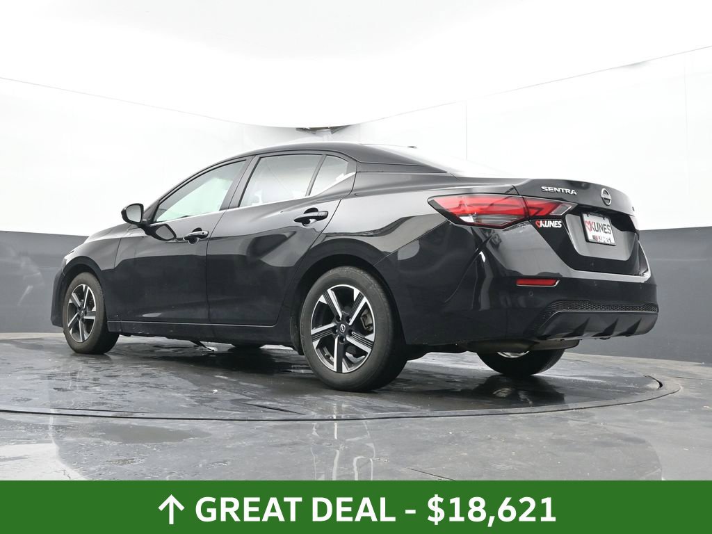 Used 2024 Nissan Sentra SV FWD image 39