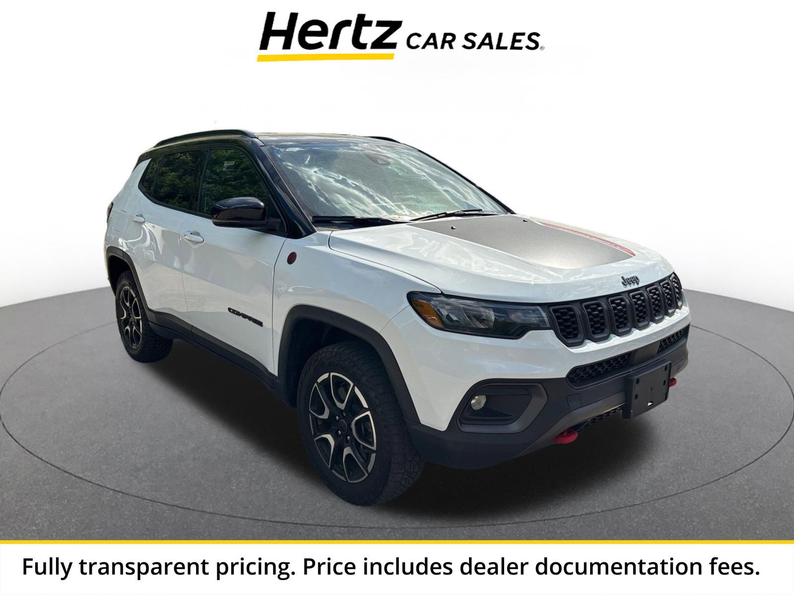 Used 2025 Jeep Compass Trailhawk w/ Trailer Tow Group AWD/4WD image 1