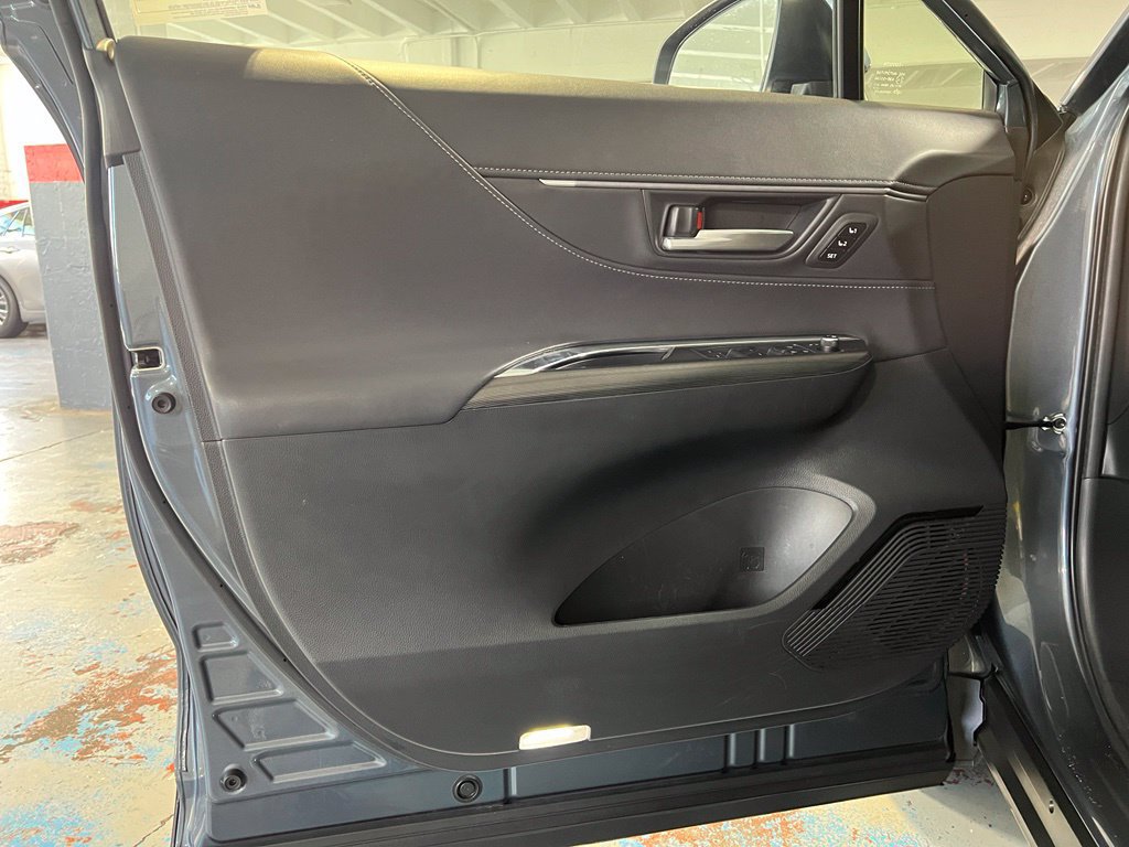 Certified 2024 Toyota Venza Limited AWD/4WD image 41