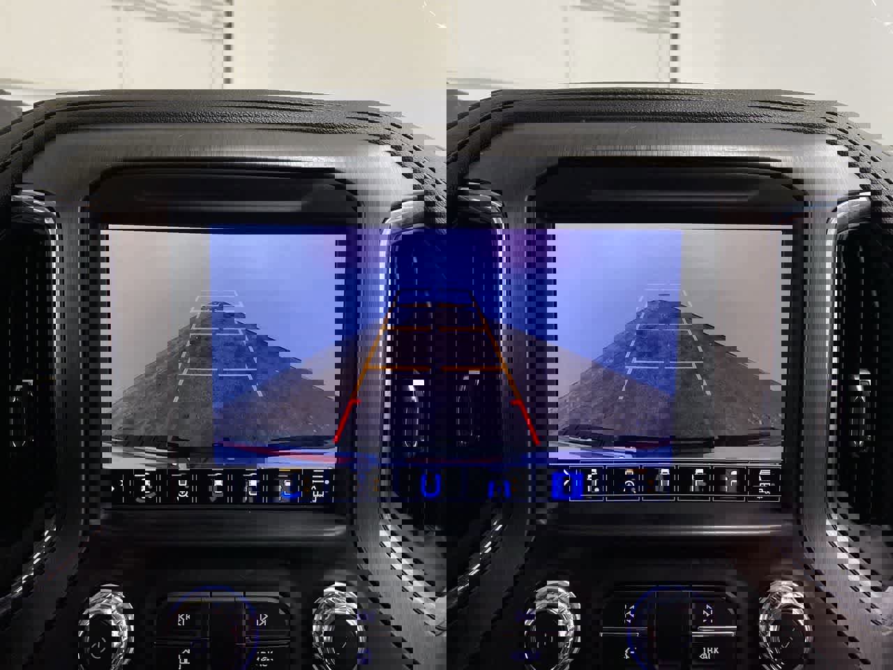 Used 2023 GMC Sierra 2500 Denali w/ Denali Ultimate Package AWD/4WD image 24