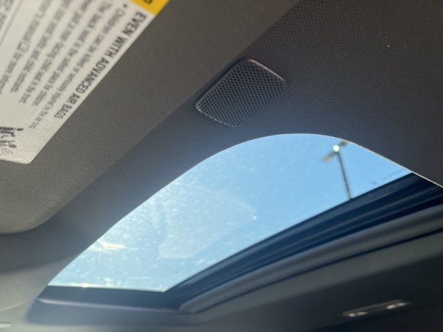 New 2026 GMC Sierra 1500 SLT w/ SLT Premium Plus Package image 15