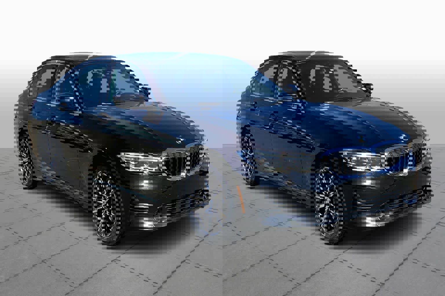 Used 2020 BMW 330i Sedan image 2