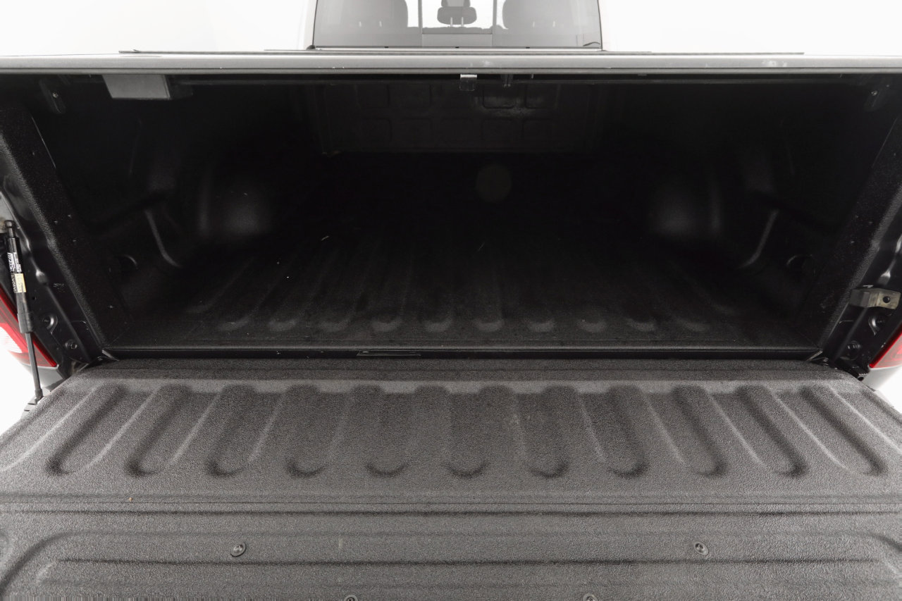 Used 2017 RAM 1500 Sport image 33