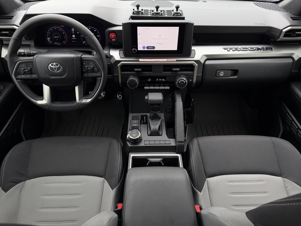 Used 2025 Toyota Tacoma TRD Sport AWD/4WD image 11