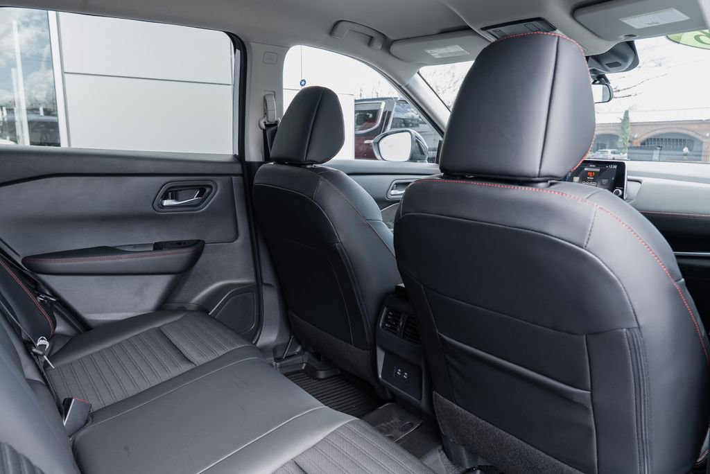 New 2026 Nissan Rogue SV image 25