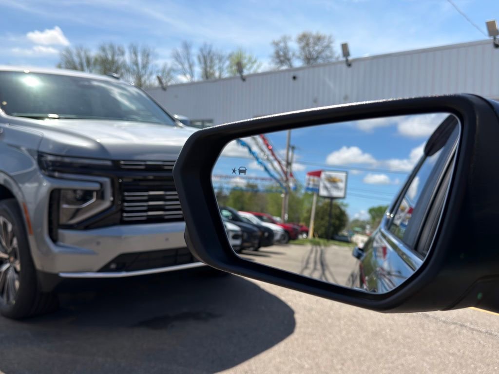 Used 2023 Chevrolet Equinox LT image 4