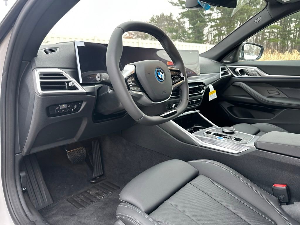 New 2025 BMW i4 xDrive40i w/ Premium Package image 17