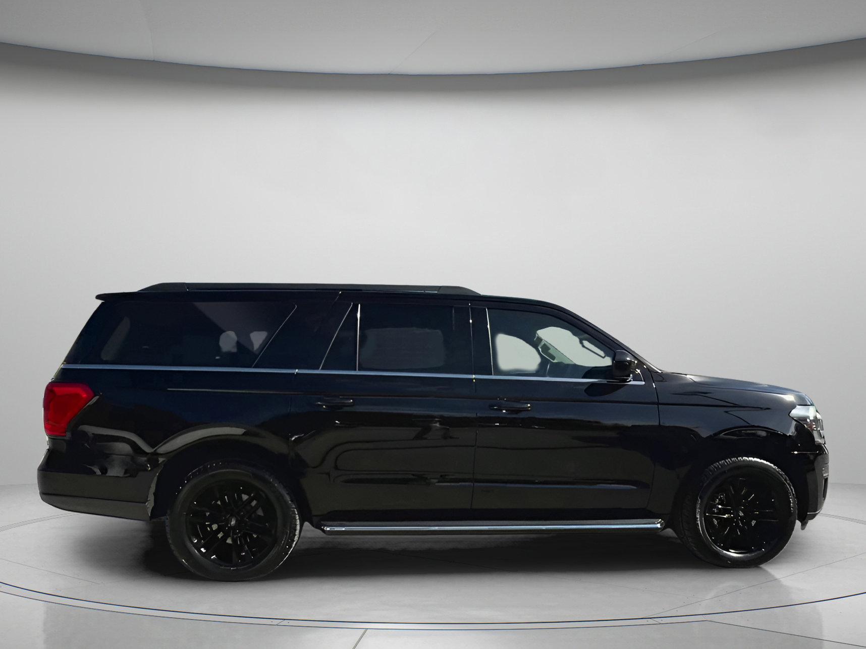 Certified 2022 Ford Expedition Max XLT image 32