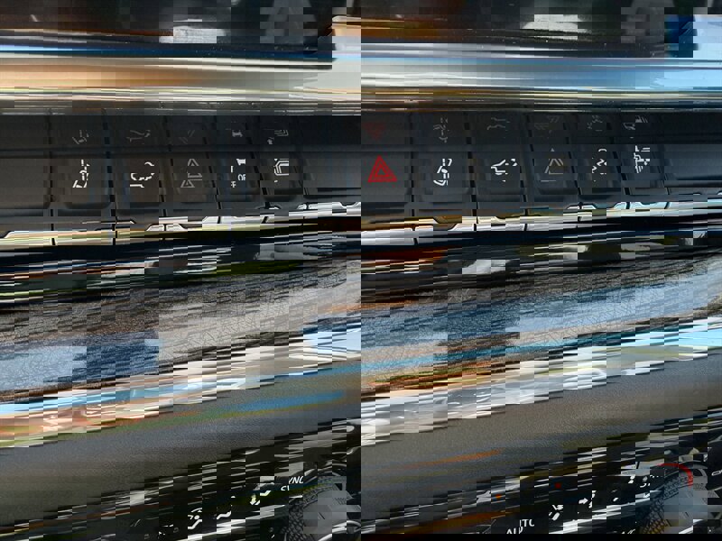 Used 2024 Chevrolet Silverado 2500 LT w/ Convenience Package image 35