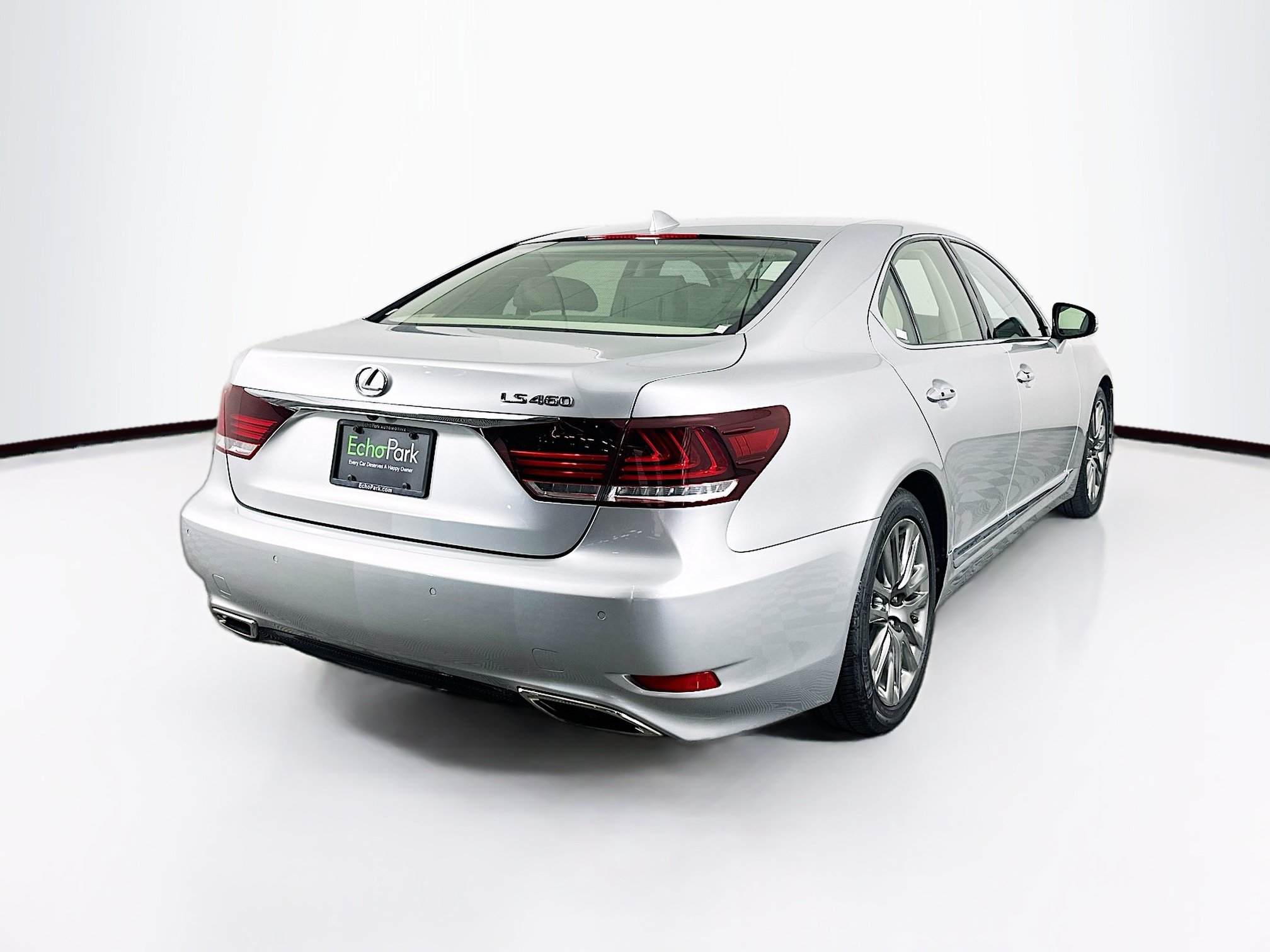 Used 2017 Lexus LS 460 w/ Comfort Package RWD image 9