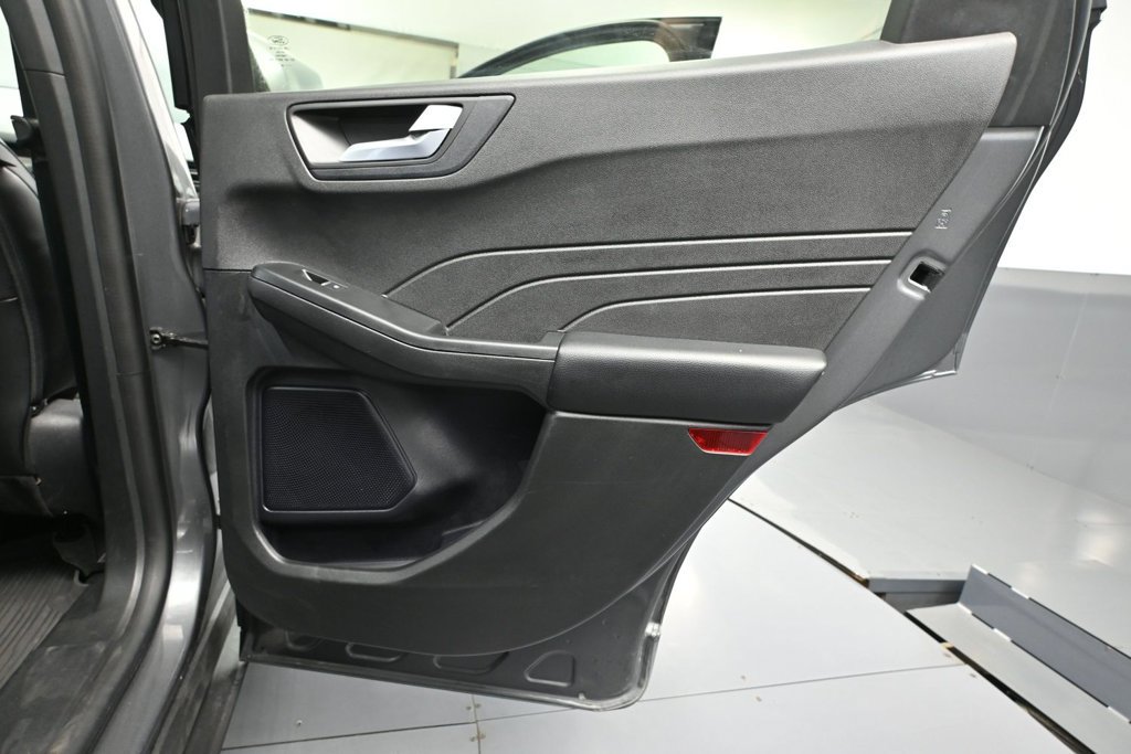 Used 2024 Ford Escape ST-Line w/ Tech Pack #1 AWD/4WD image 36