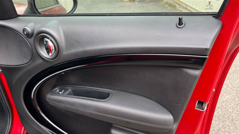 Used 2014 MINI Cooper Countryman FWD image 33
