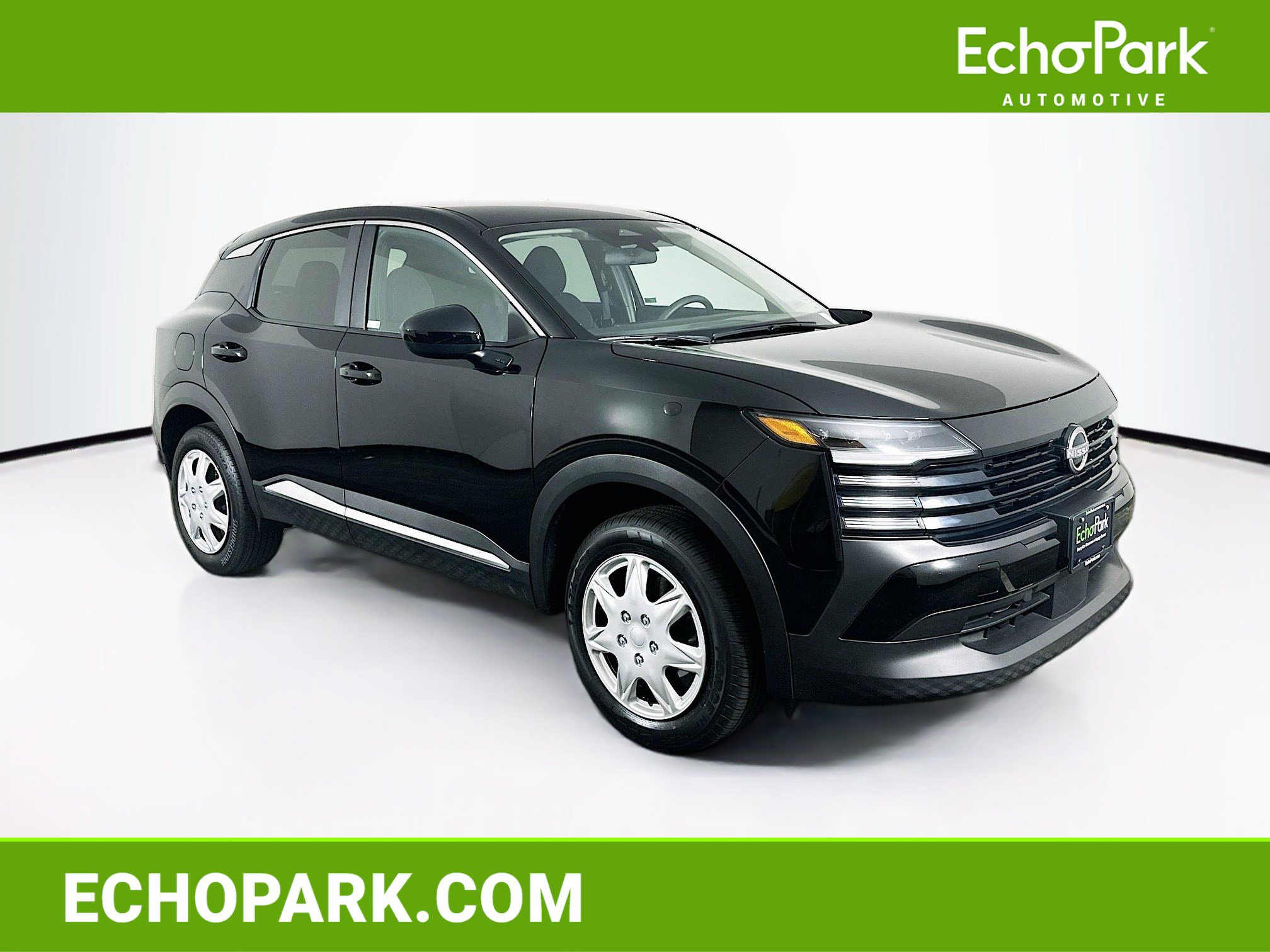 Used 2025 Nissan Kicks SV FWD video 1