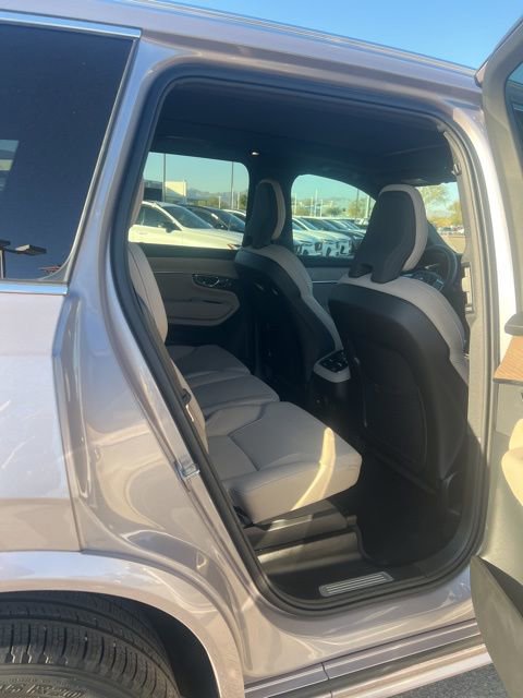 New 2026 Volvo XC90 B6 Core image 27