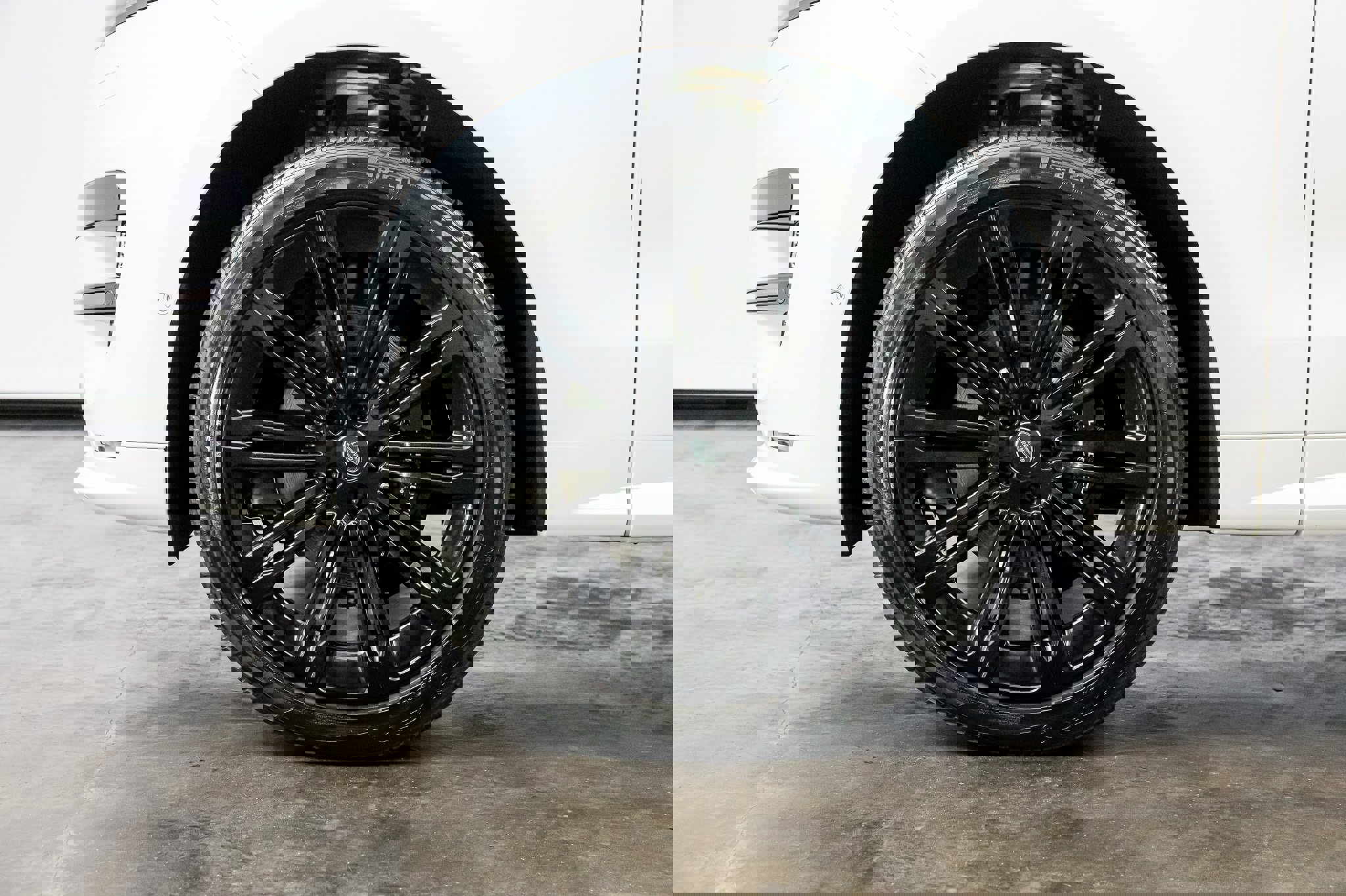 Used 2024 Land Rover Range Rover Sport Dynamic SE AWD/4WD image 11