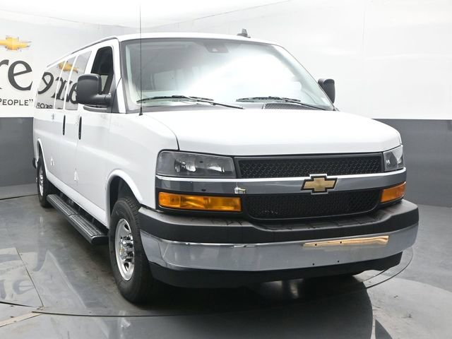 New 2025 Chevrolet Express 3500 LT w/ LT Preferred Equipment Group RWD image 31